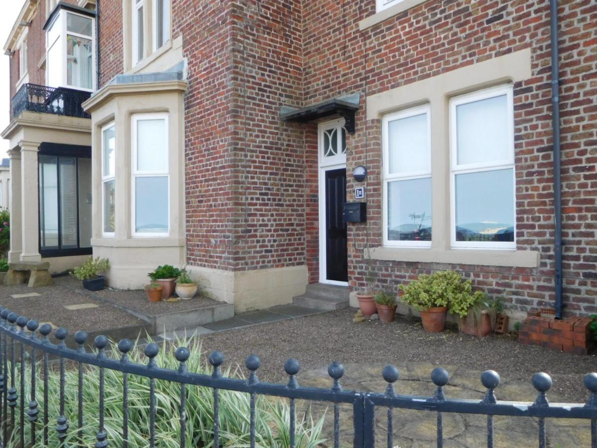 The Beach Front Apartment, Amazing Frontline Sea Views Tynemouth Eksteriør bilde
